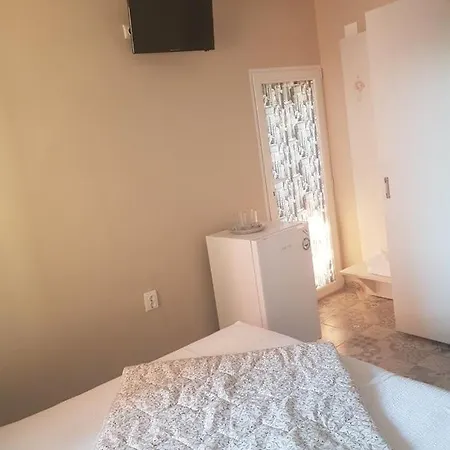 Vila Grande Pensiune Costineşti